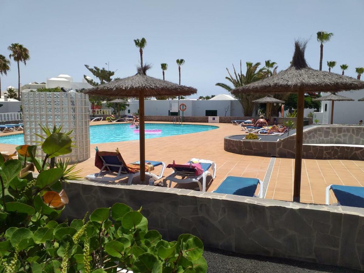 Bungalow Dalai - Pool View- Good Wifi Puerto del Carmen  Luaran gambar