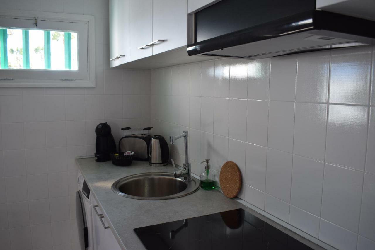 Bungalow Dalai - Pool View- Good Wifi Puerto del Carmen  Luaran gambar